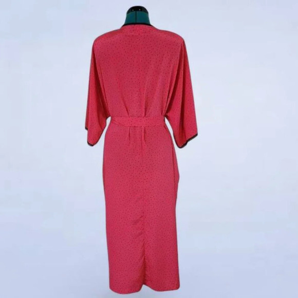 Vintage 1980s Linda Pink Robe with Black Polka Dots and‎ Lace Trim - Size OS - Picture 3 of 7